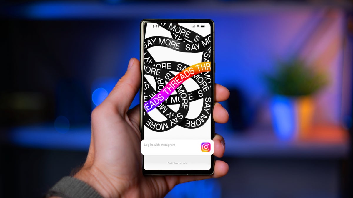 Threads now allows all users to save drafts and capture photos directly within the app.